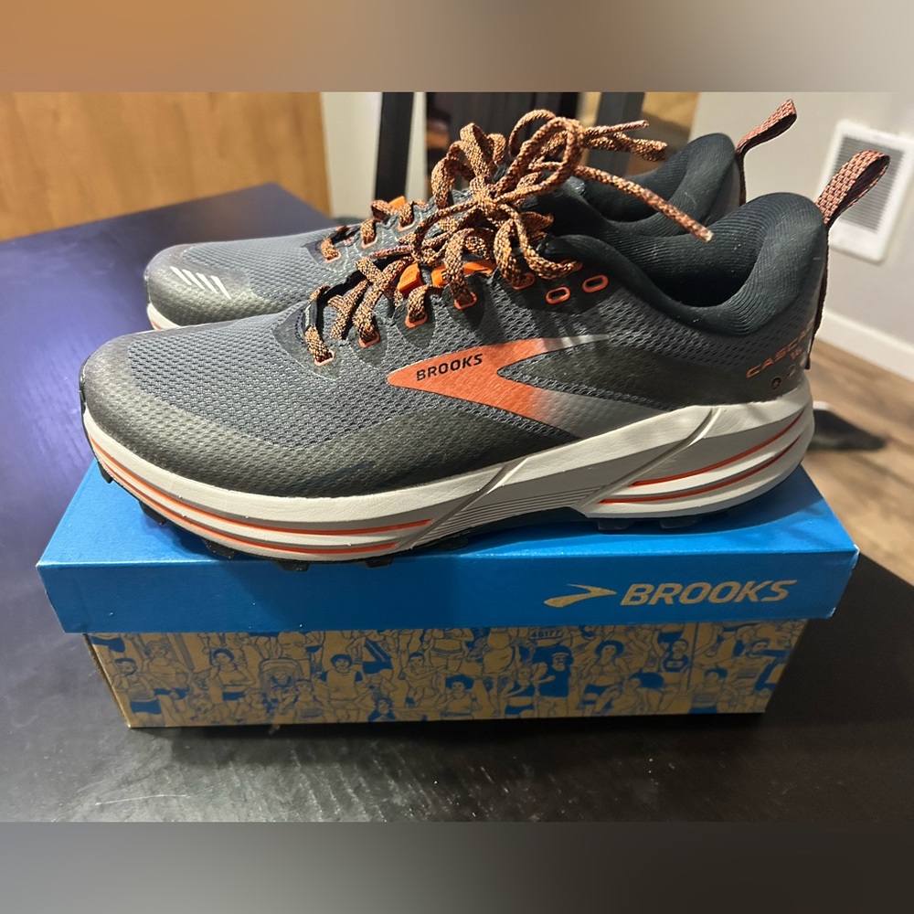 NEW Brooks Cascadia 16 GTX Waterproof Trail Shoe